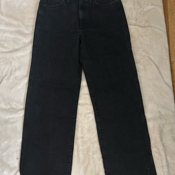 Sunday Best Denim - Picture 4 of 4